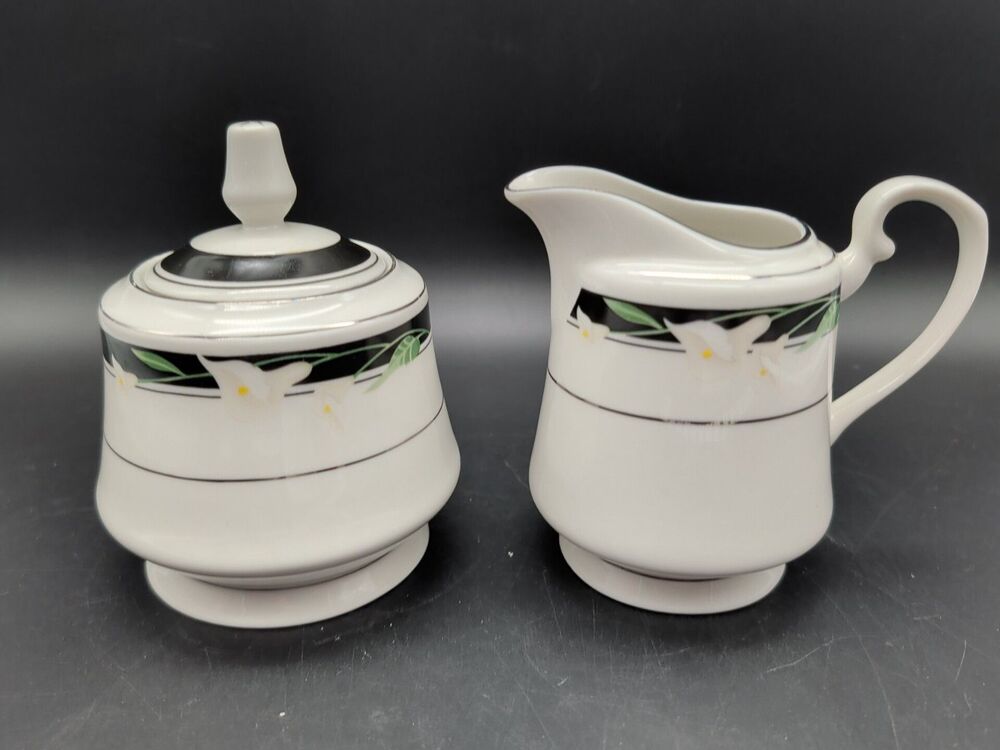 Majesty Collection Black fantasy  Covered Sugar Bowl & Creamer Calla Lilies